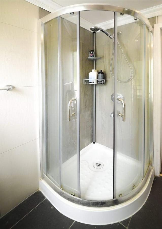 Salmon Magwood Guesthouse Toronto Luaran gambar